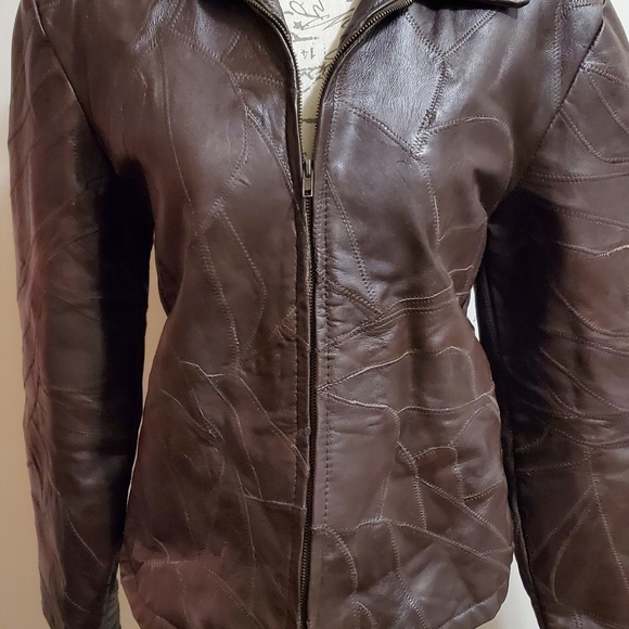 Ladies Brown leather jacket - Picture 1 of 6
